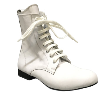 DelMago 3.0 Theatrical Boots: The Sentry Superflex: Winterfell White | 1.0" Standard Ultralite | MED | Suede Sole