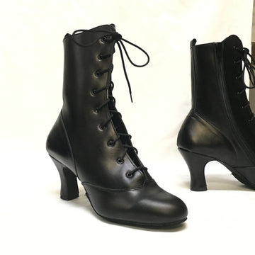 Freed: Showboot High Shaft: Black Leather | 3.0" Chorus | MED