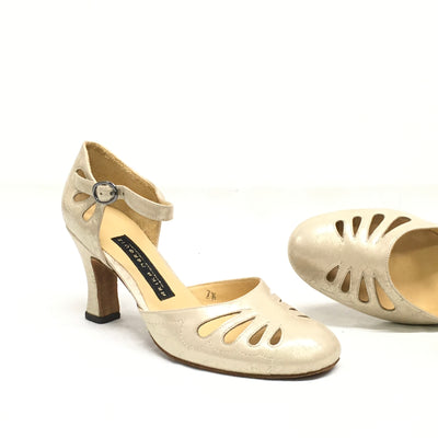 AN: Esencia Fresca: Brushed Platinum | 3.0 1940s | MED | Suede Sole | Limited Edition