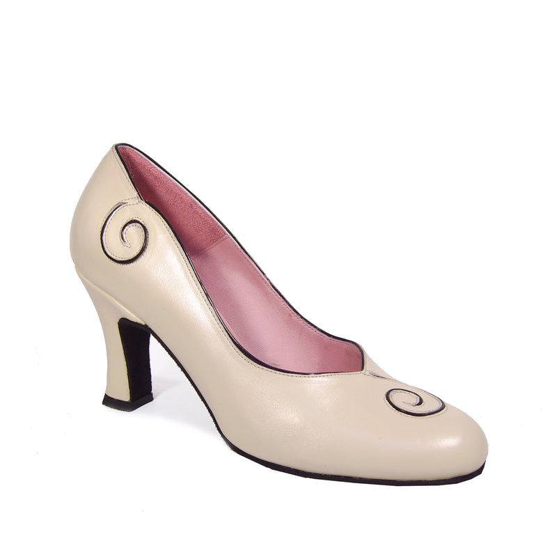 AN: Puerta Fresca Pump: Ivory Leather & Black Patent | 3.0" 1940s | MED | Suede Sole | Limited Edition