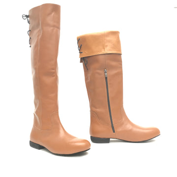 DelMago 3.0 Theatrical Boots: The Scallywag-HSZ - Knee-Cuff Low: Cognac Leather | BACK HALF ZIPPER | .75" Ultralite | MED | Suede Sole | LIMITED EDITION
