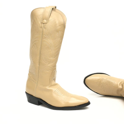 Evenin Star: Dusti Welted Country Western Boot: Texas Tan Leather | 1.5" C | MED | WELTED Suede Sole |  Soft Toe | External Boot Pulls
