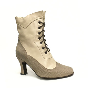 AN: Abuelita Suave: CapeCodCobblestone 3.0" 1940s | MED | Suede Sole | Limited Edition SAMPLE