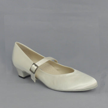 Werner Kern: Lorelei 34 with Detached Strap | White Satin | 1.5" Cozy | WTD-MTO